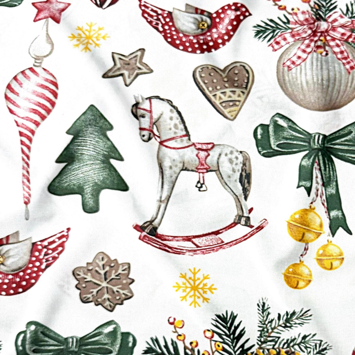 Baumwollstoff - Weihnachtliches Schaukelpferd Weiß II