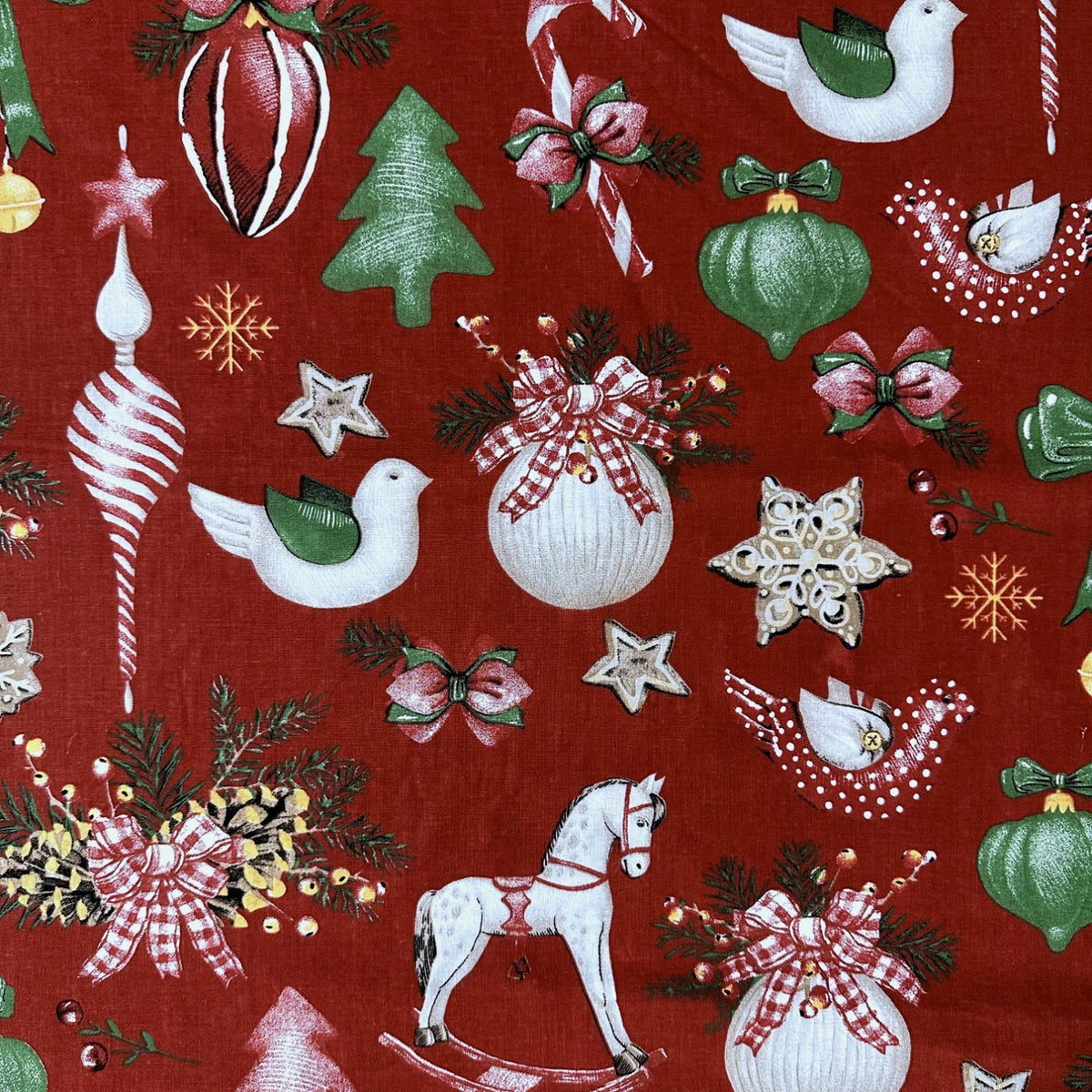 Cotton Fabric - Christmas rocking red
