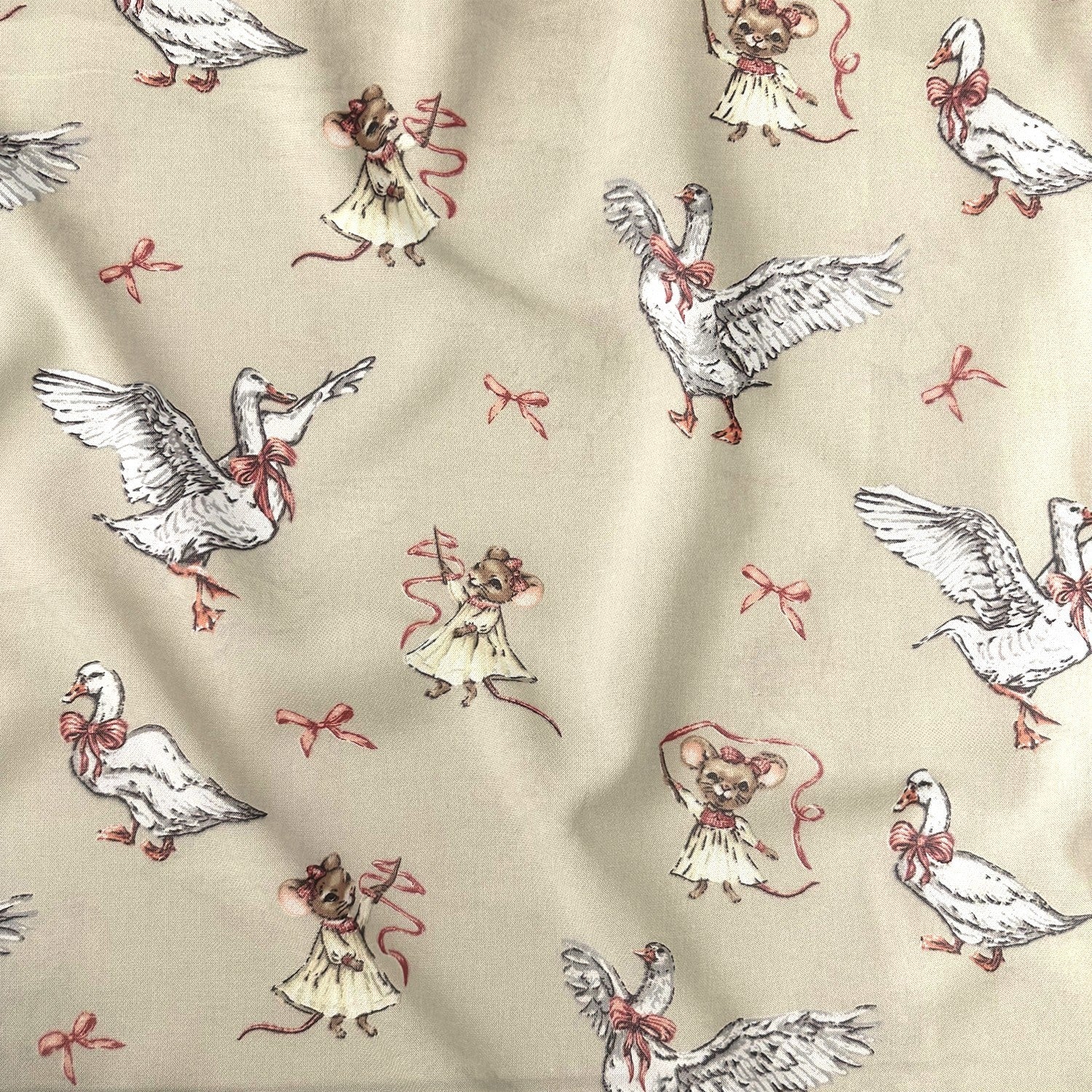 Cotton Fabric - Dancing Cappuccino Goslings